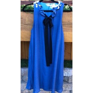Jella C brand Size M shift dress with tie